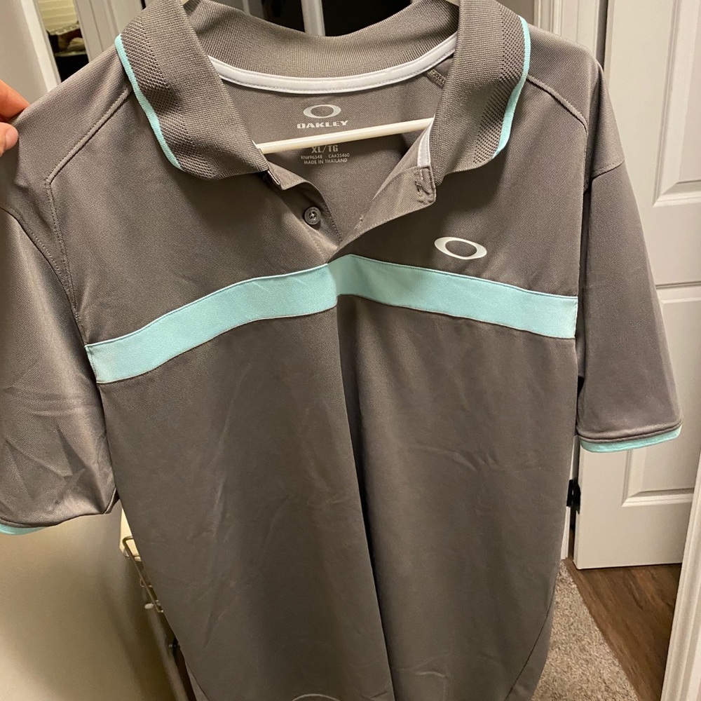 Oakley Polo